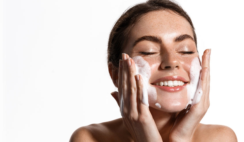 Benefits of using a facial cleanser