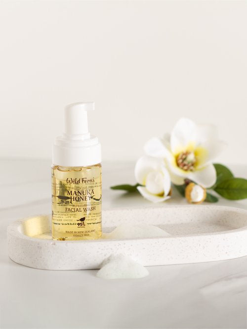 Manuka Honey Refreshing Facial Wash